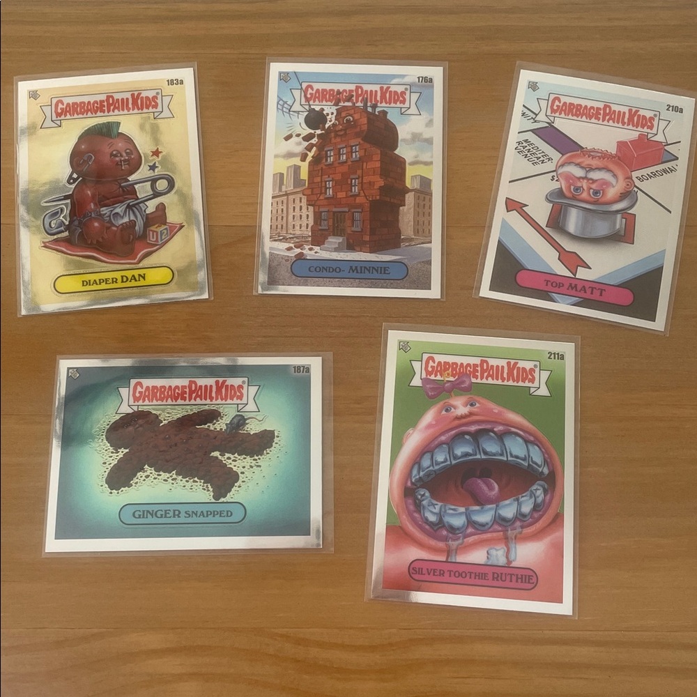 ✨10/$10 GPK SALE✨ Garbage Pail Kids Trading Cards Set Lot 1